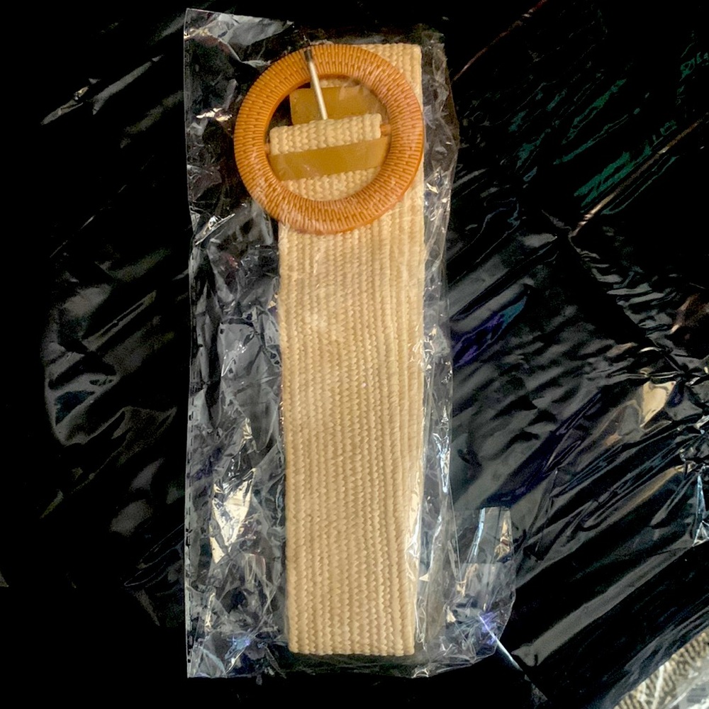 WOMEN BELT